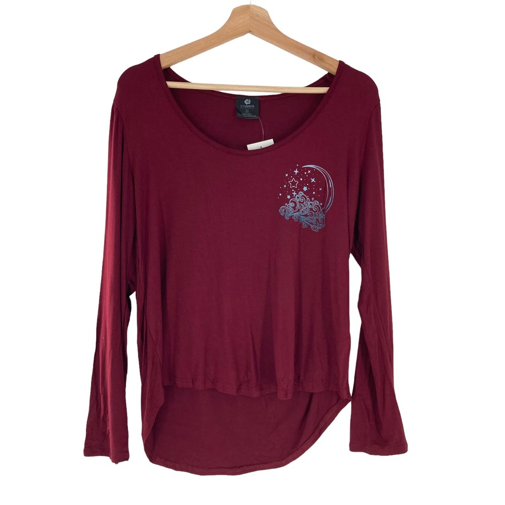 Stunner Nordstrom Graphic Stretchy Long Sleeve Wine Red Tee